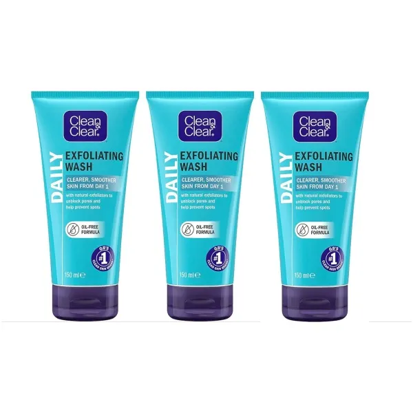 **NEW** Clean and Clear Exfoliating Daily Wash Triple Pack 3 x 150ml
