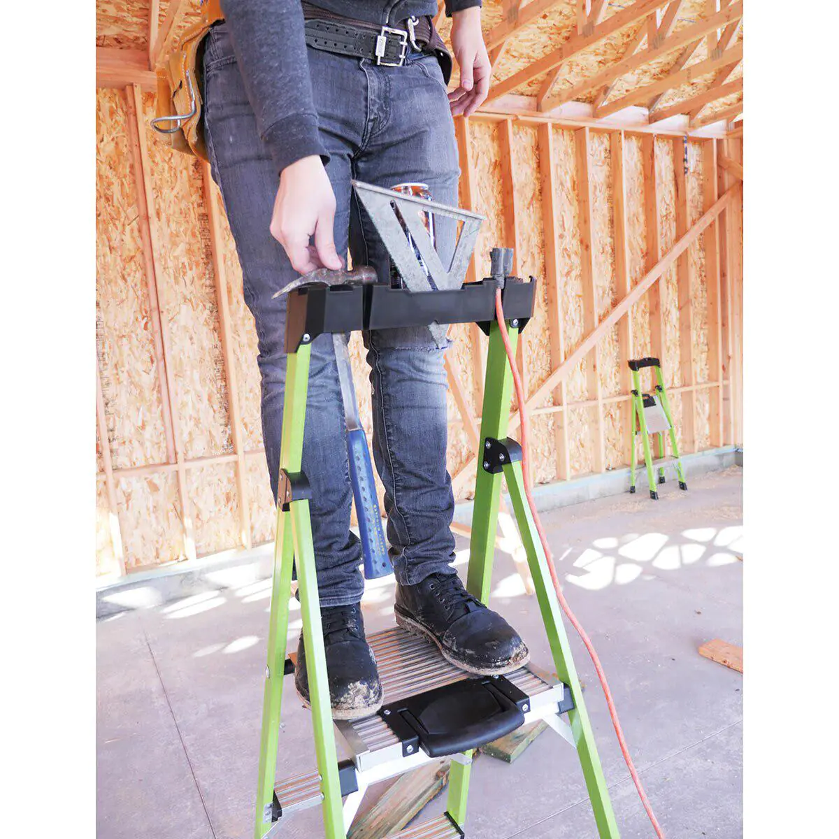 Little Giant 2 Tread 091988501f7143f3ec1b6d4e888c7d14