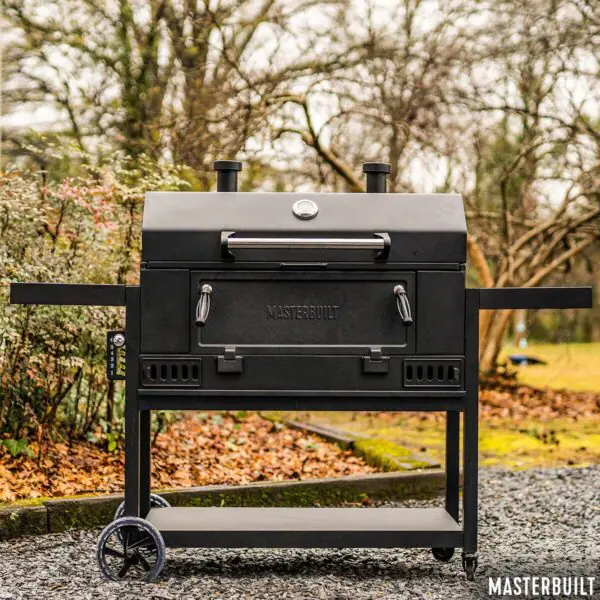 Masterbuilt Smoke Hollow 36  (91.4cm) Premium Charcoal Barbecue