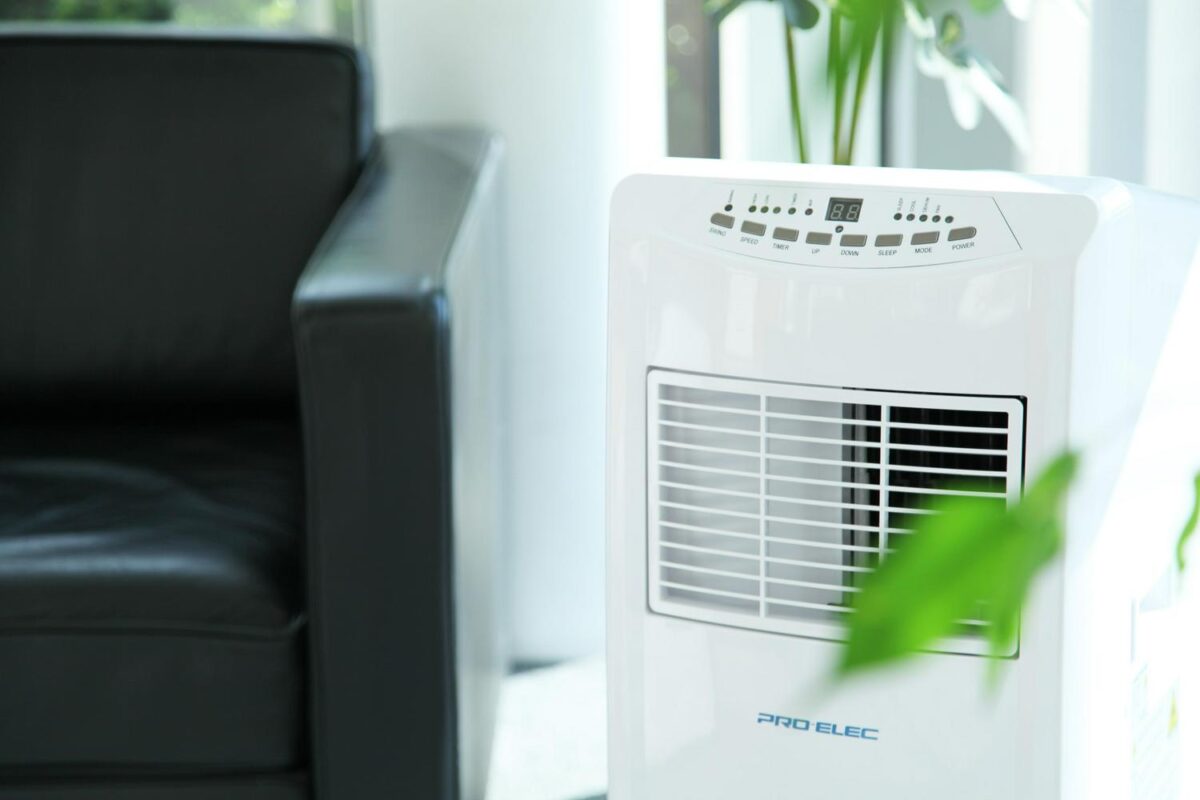 12000 BTU Air Condit 19492bcd47e02f5f55e81e9cd9f292e7