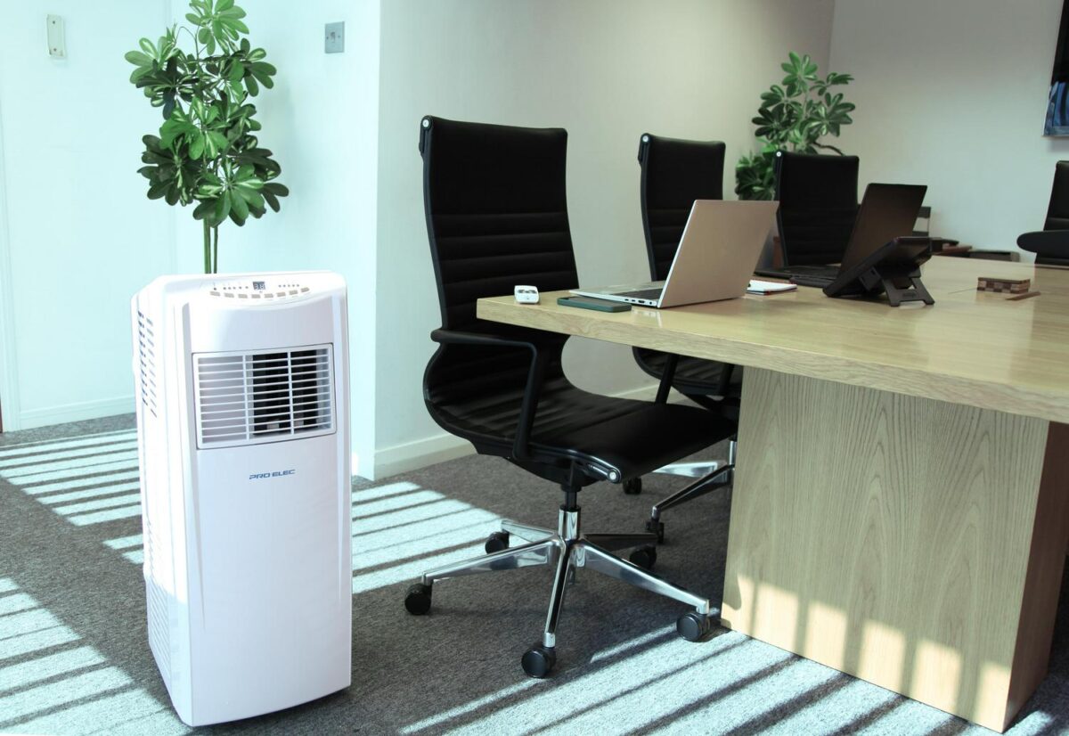 12000 BTU Air Condit 8dc60998afba450b0f2c1e5150311584