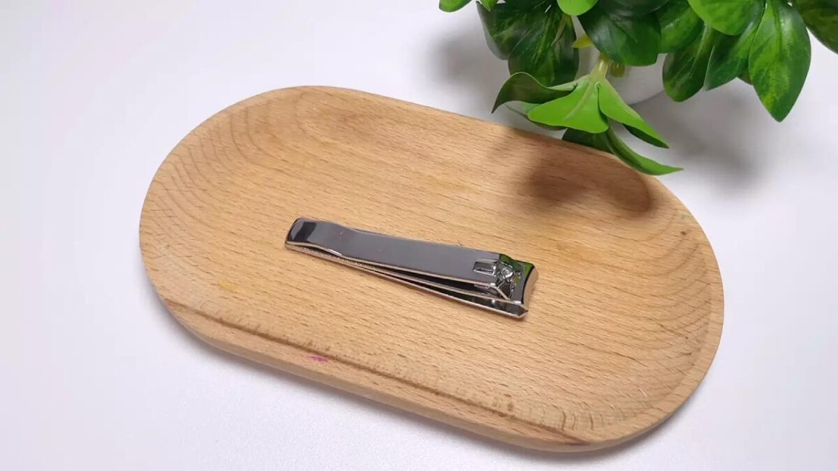 1 2 Toe Nail Clipper e267db9ce4009aadf188b2b4820f6c34
