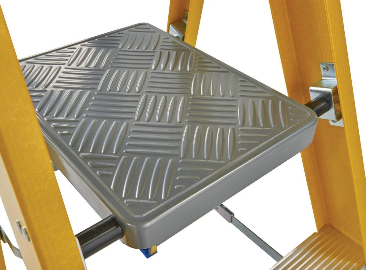 6 Tread Fibreglass P f7d7990db8a7de94edb262aaf3532835