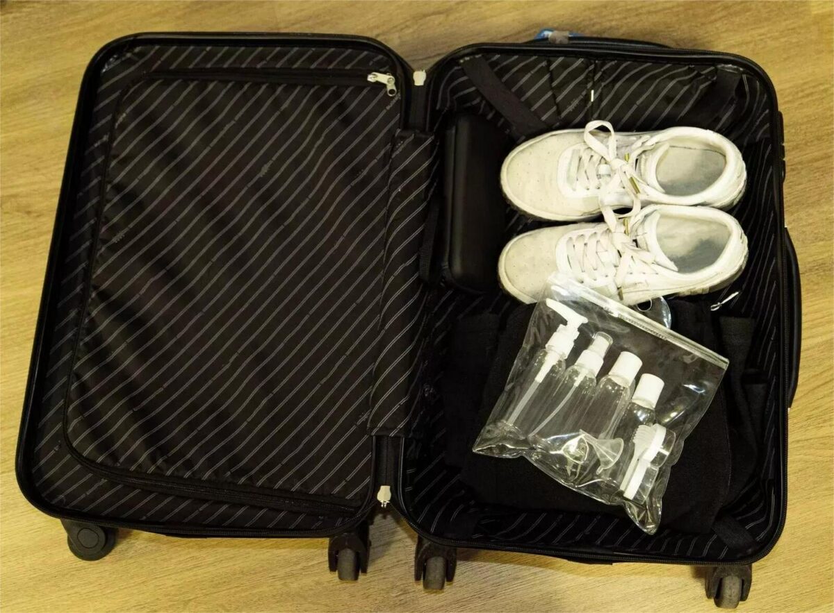 9 Piece Travel Bottl 4db3529c3e8f92668693cd244f81b347 1