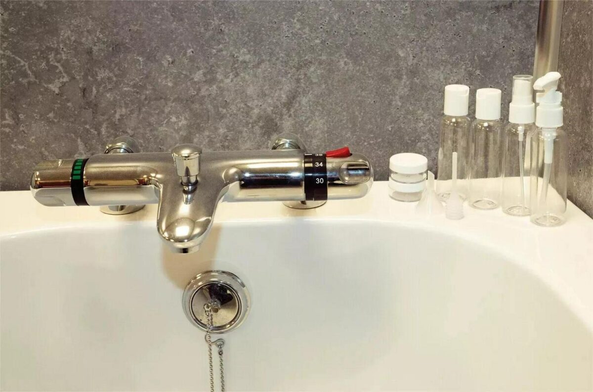 9 Piece Travel Bottl 94e50298c6bbb5f93a1d31288719037f 1