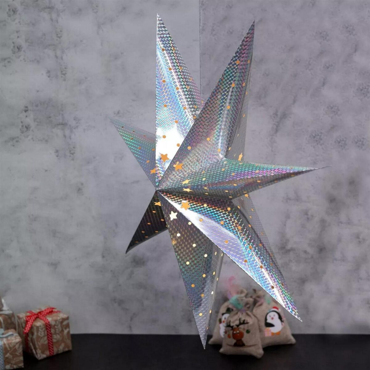 Christmas Paper Hang 3279da9feced2444bfc197ad98a893d4