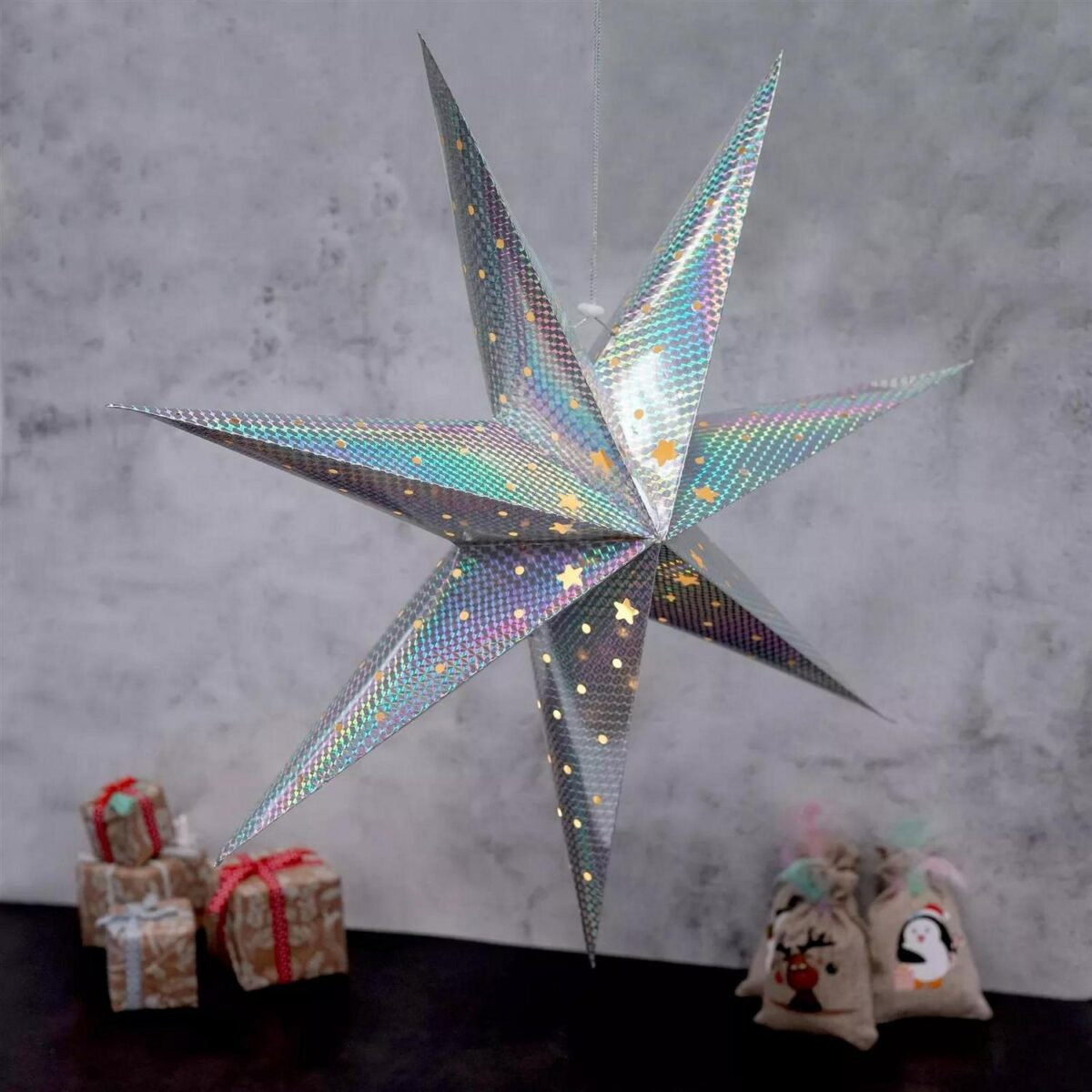 Christmas Paper Hang 8c96952a991dd348293b437c2dc8b7d3