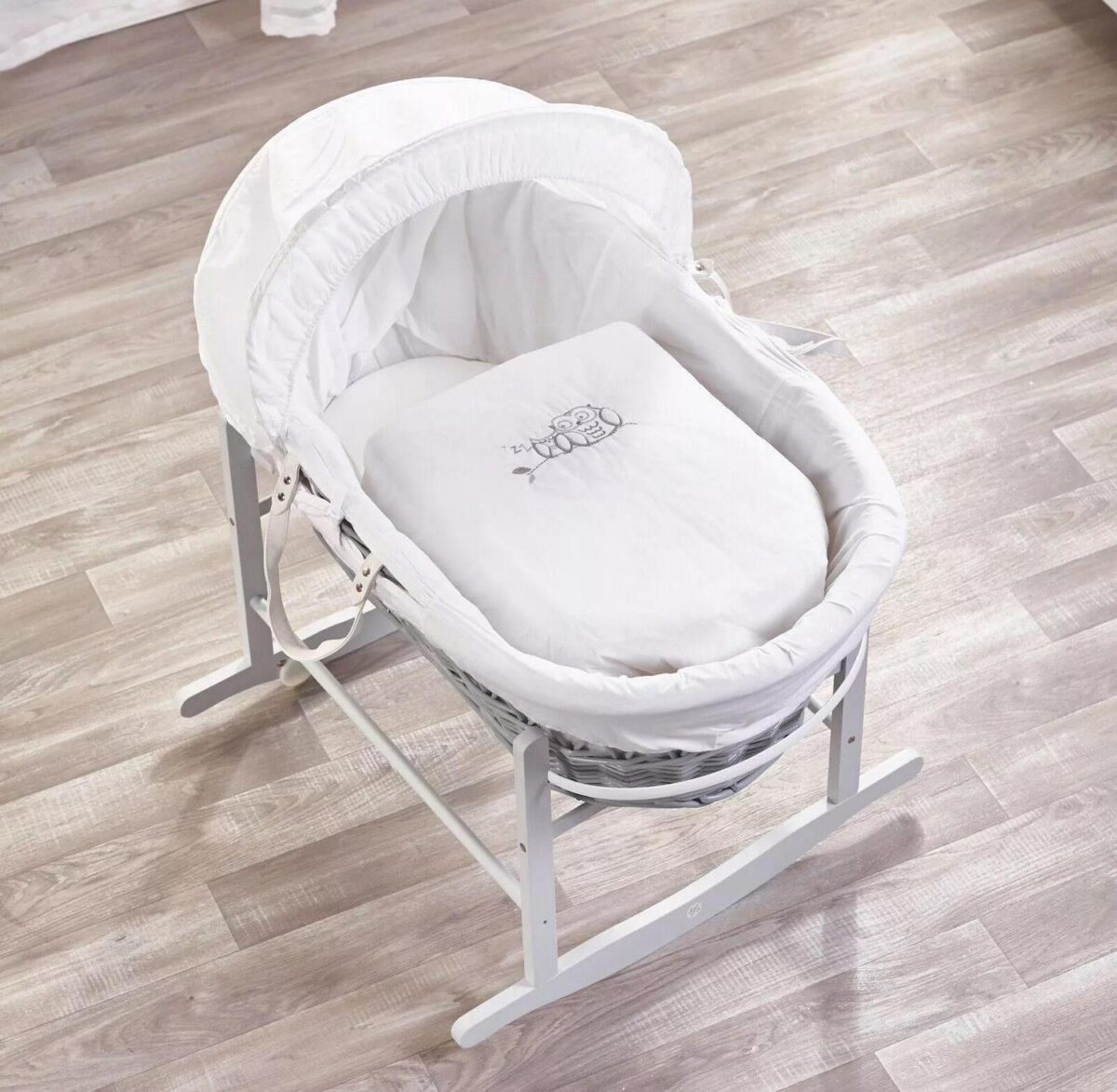 Grey Wicker Moses Ba ca2320f81d6ff6537f338da3599a8c92
