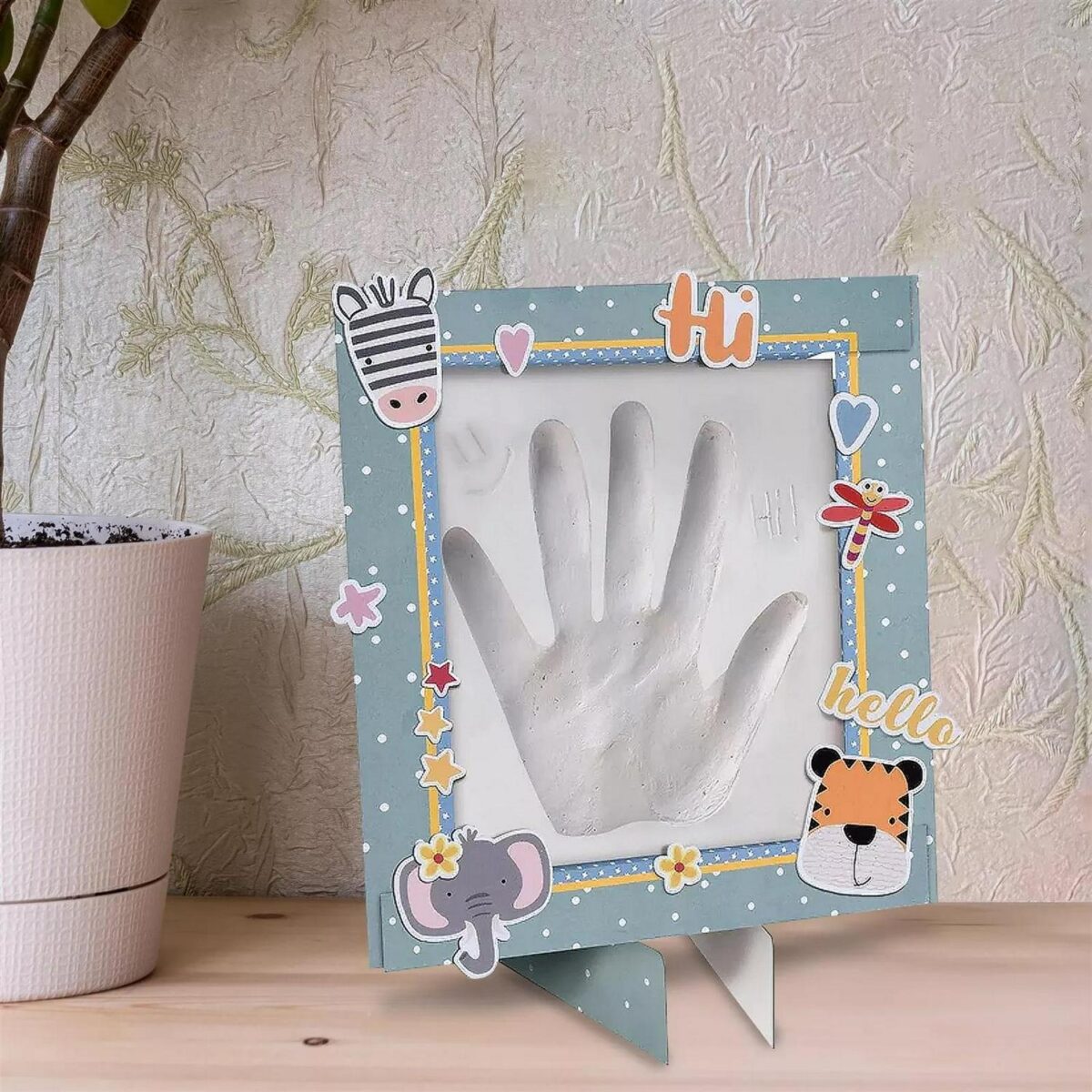 Hand and Foot Plaste 8151873e80a3d1c3814e8b8a8193eb6d