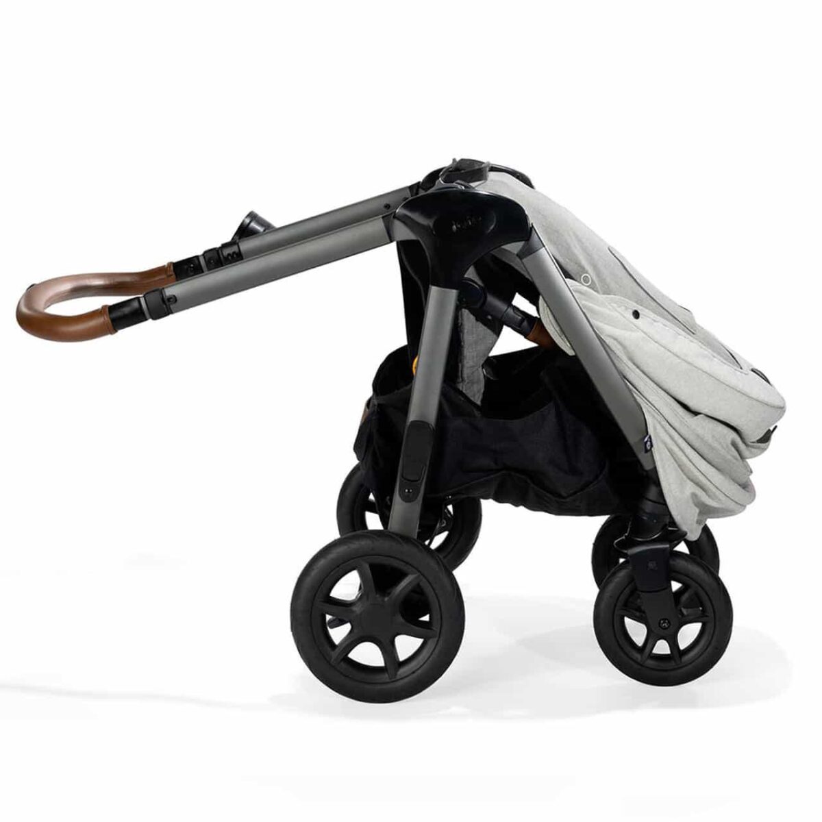 Joie Finiti Signatur 881749cab91d2ea617732a1a8f1b141c