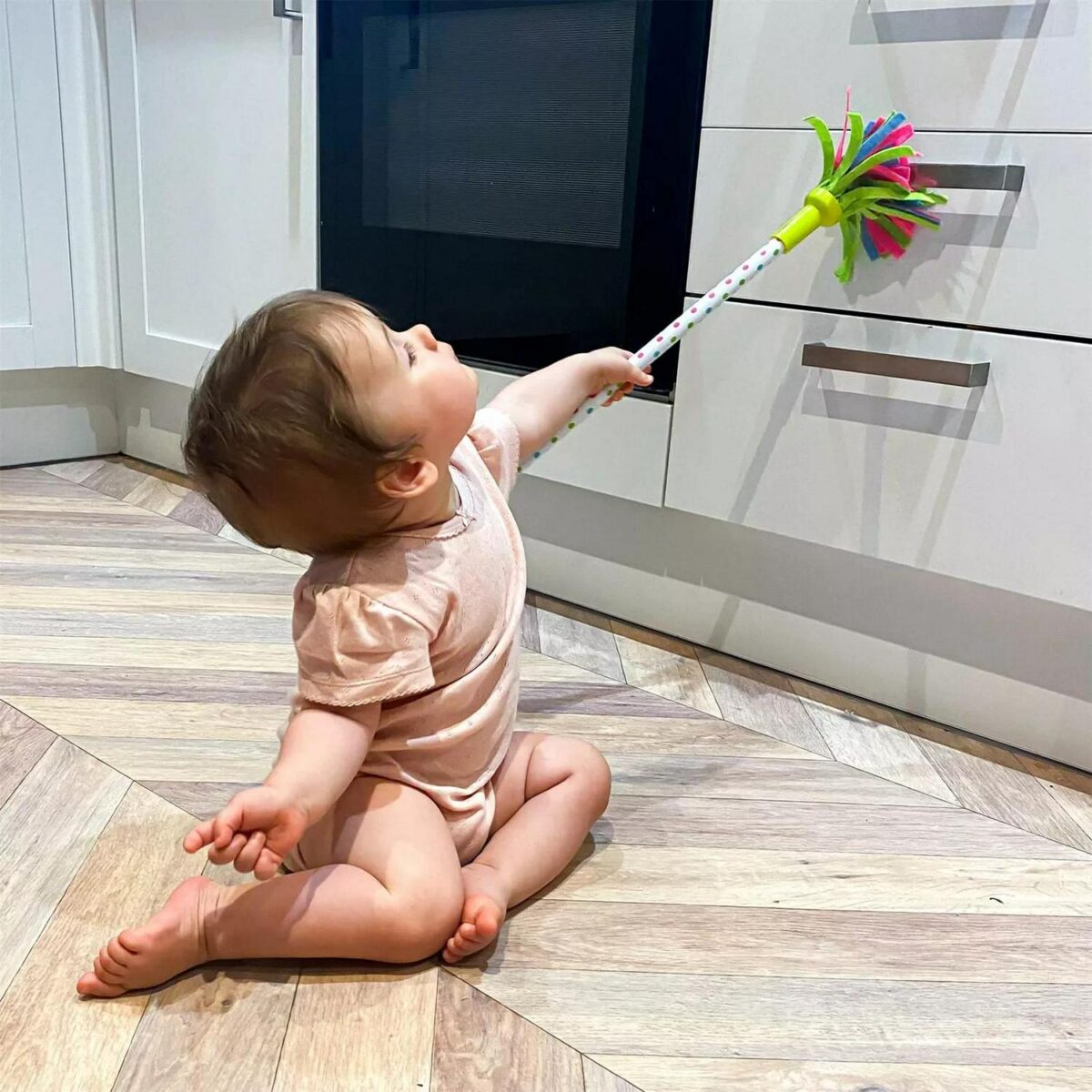 Kids Cleaning Sweepi c1c4860ccabba22745f6847bb2bb328d