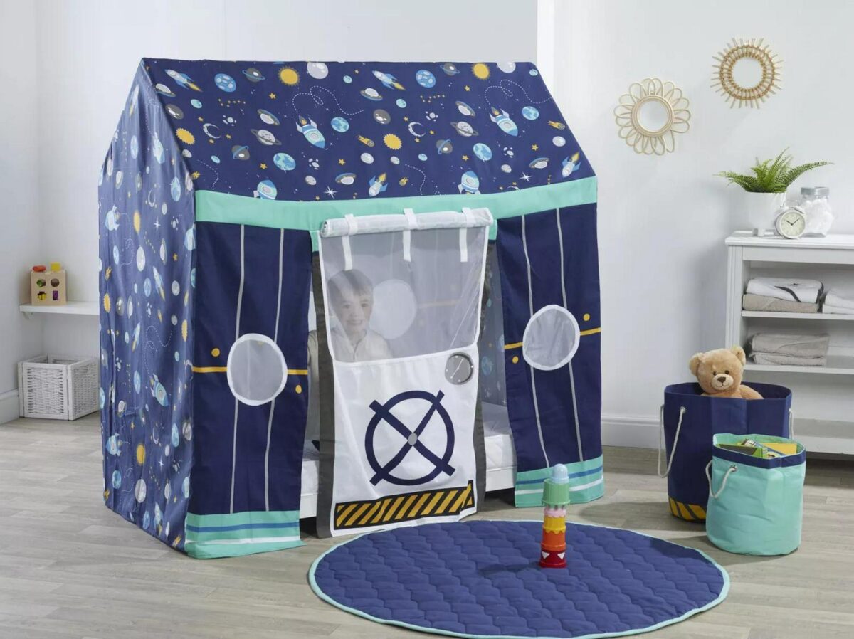 Kids Play Mat Space a8b6aa71a7d8bdfb866045293634f22e