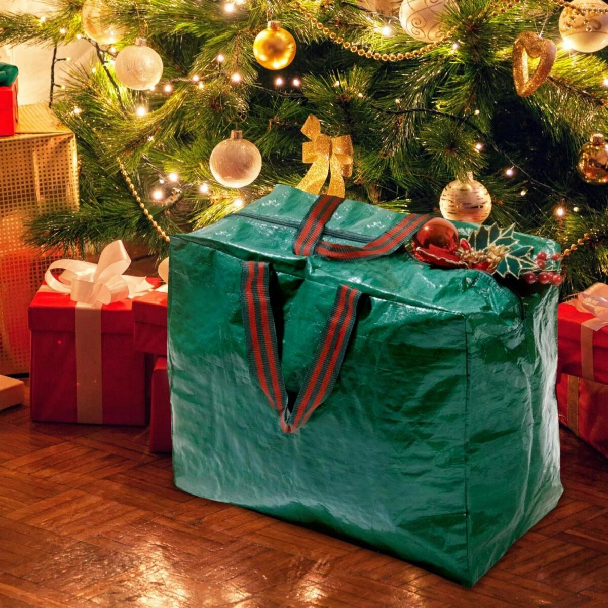 Large Christmas Ligh 0ae9190a045c6602bfc8e1b40172d38a