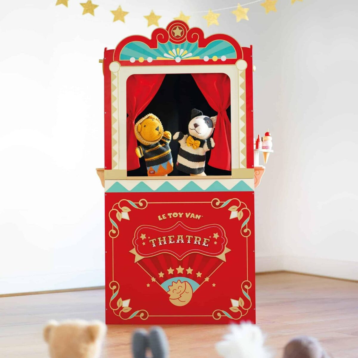 Le Toy Van Showtime 0457845aac096555a4096c357b1b63dc