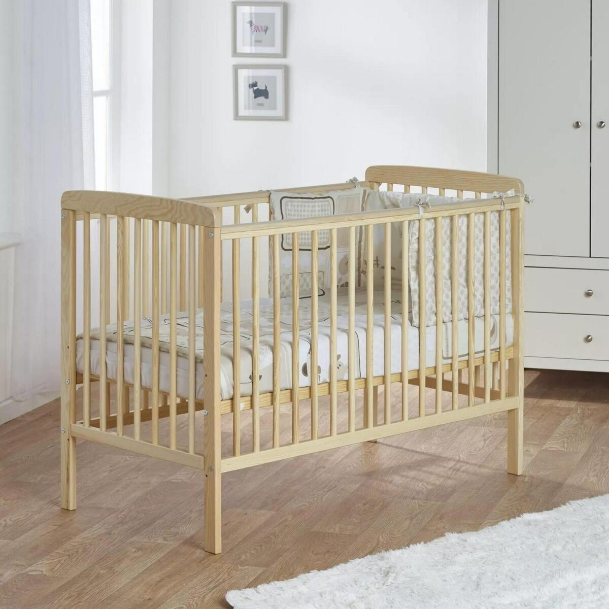 Natural Sydney Woode 629c9f0dcee740a18b8520640e842606