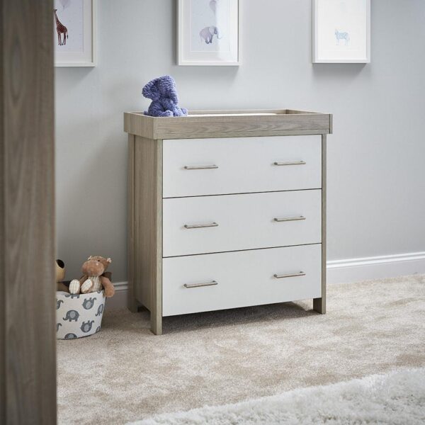 Obaby Nika Changing 345af2c85b6e1aece7448d65e22f6f58