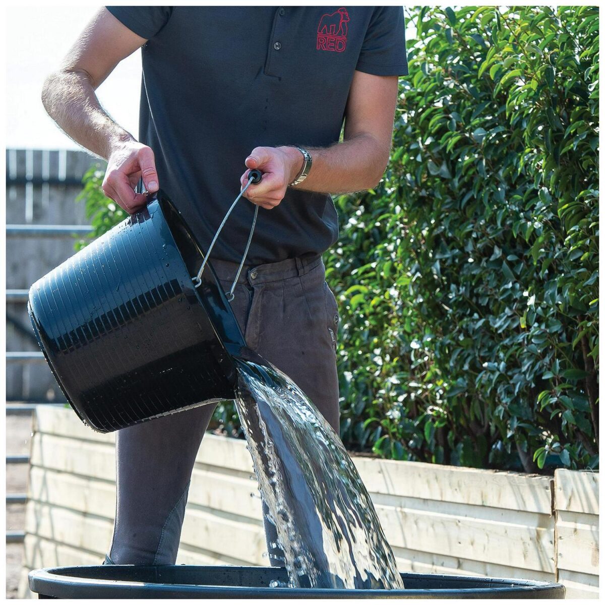 Premium Bucket Black 56a3b1762c161fa048b98288c690997d