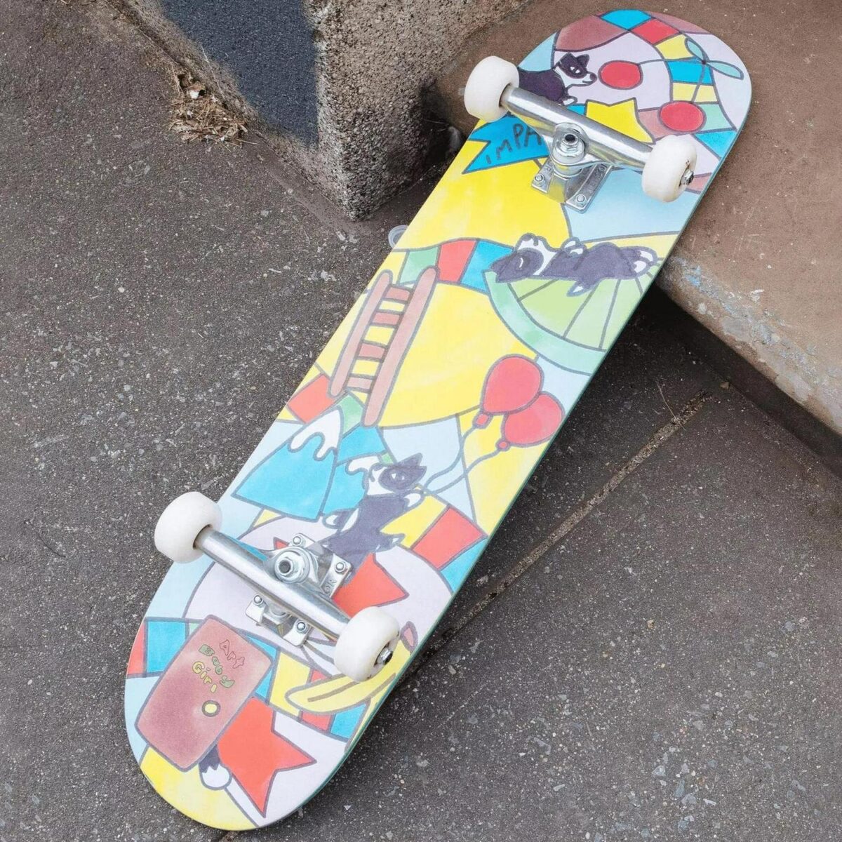 Skateboard Complete a38cb1f37a18a3572f52f85753b72379