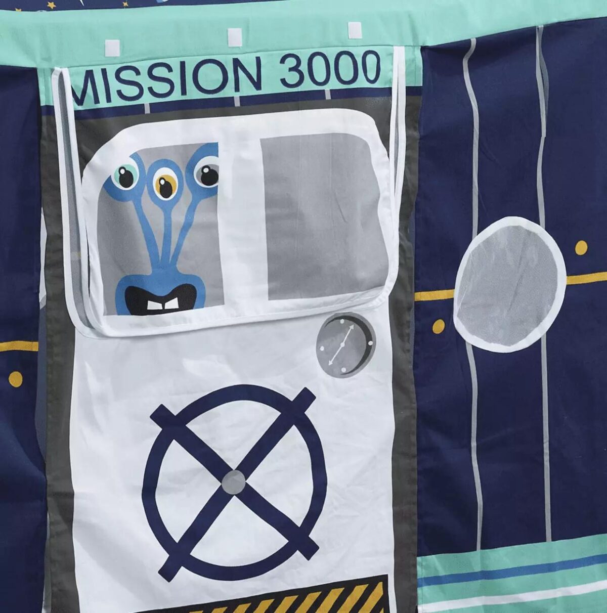 Space Mission House 392f35de0d74a6586f6ccc4a8e825278