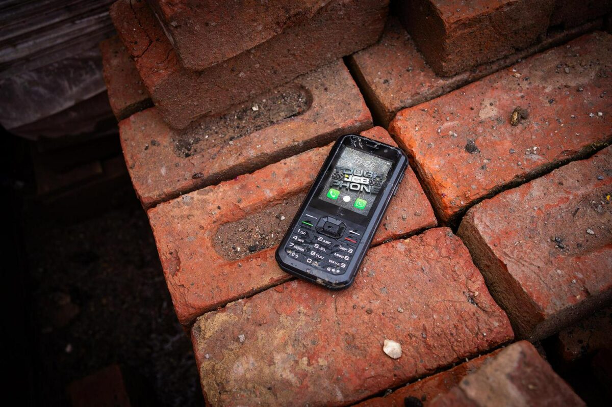 Tradesman 3 Dual SIM 108e9f3b20a48187c953e37e5de2c216