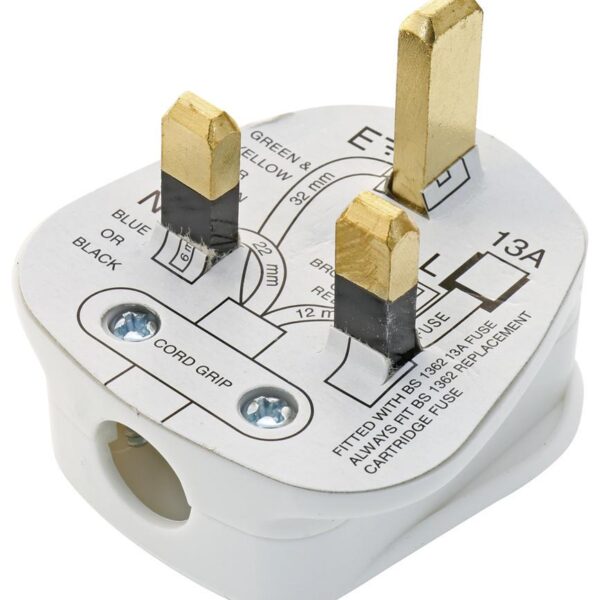 UK Mains Plug with 1 765071ffda52d1671b2196da1053f6cf