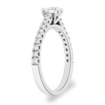 0.74ctw Round Brilliant Cut Diamond Ring, Platinum - Image 5