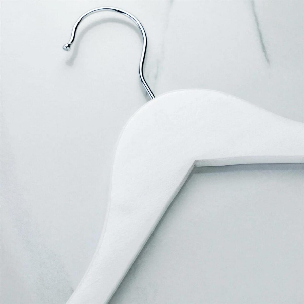 10x White Wooden Kid's Hangers Baby Children Coat Clothes Hanger Trouser Bar - Image 7