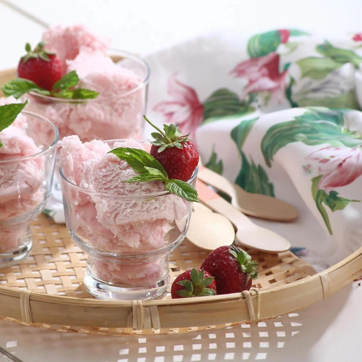 12x LAV 240ml Petit Glass Ice Cream Bowls Fruit Sundae Dessert Dishes Set - Image 5