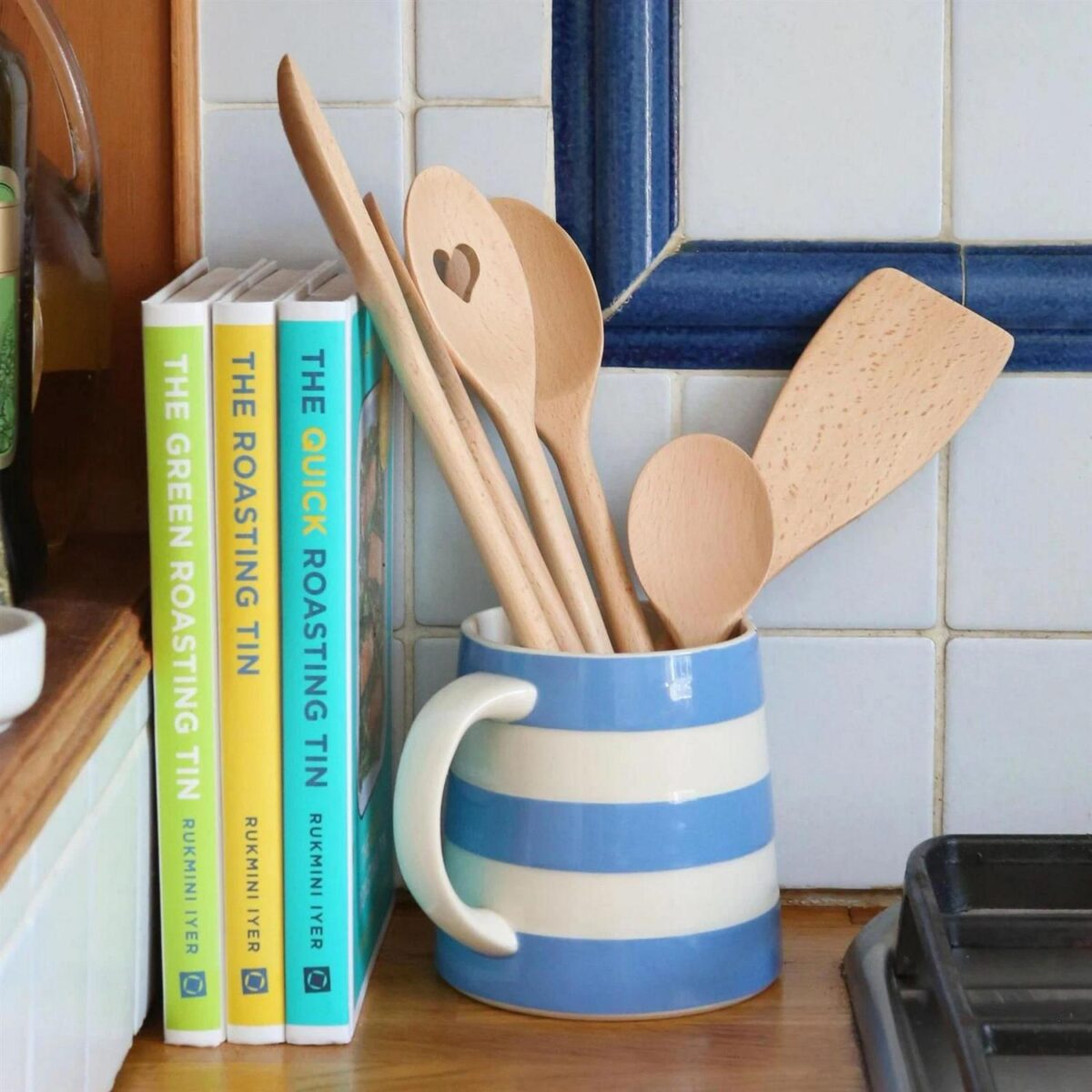 12x Wooden Spatulas 30cm Non Stick Long Handle Kitchen Cookware Utensil - Image 6