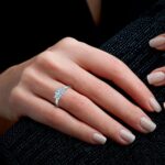 1.20ctw Emerald Cut Diamond 3 Stone Ring, Platinum - Image 2