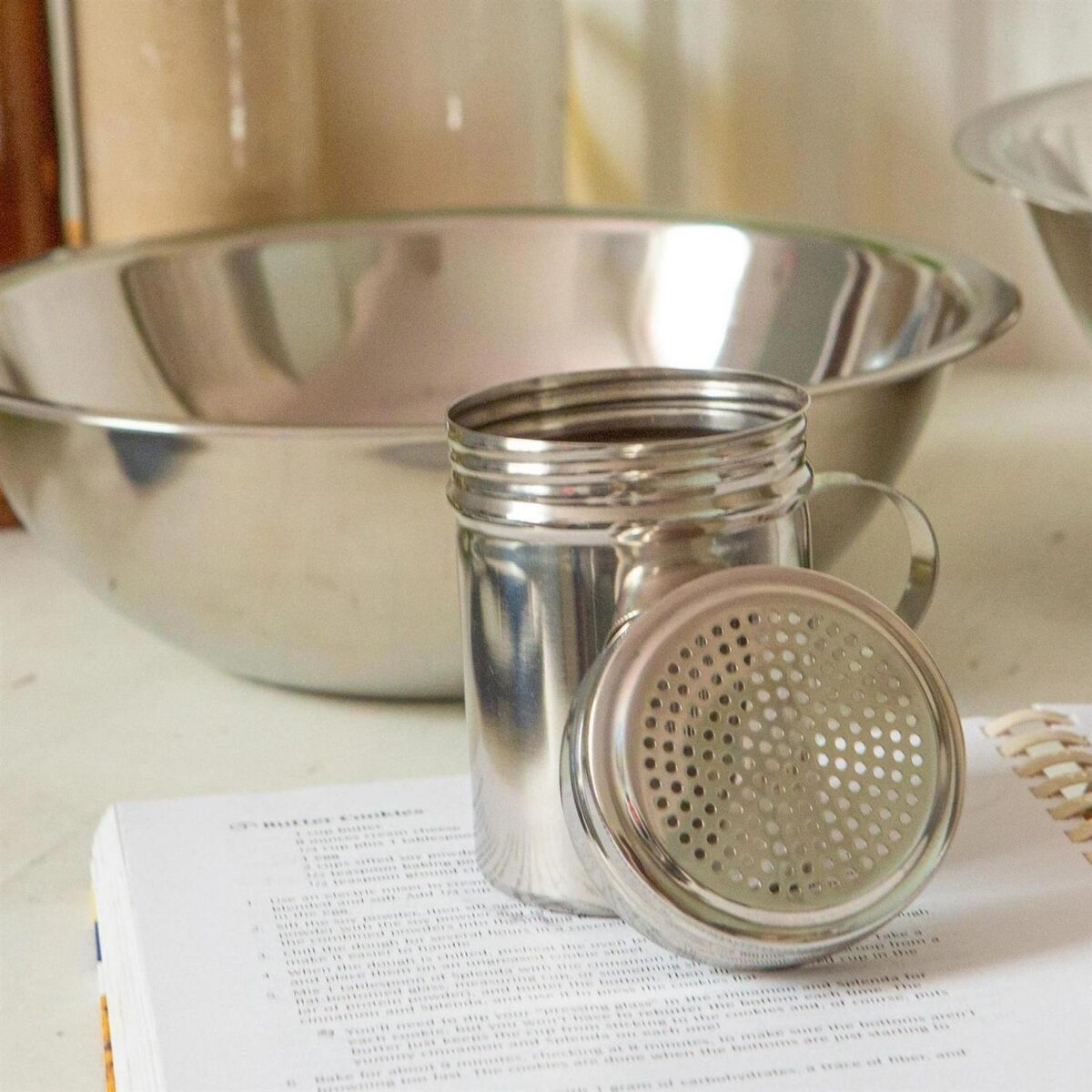 1x 300ml Stainless Steel Flour Shaker Icing Sugar Chocolate Cocoa Powder Sifter - Image 6