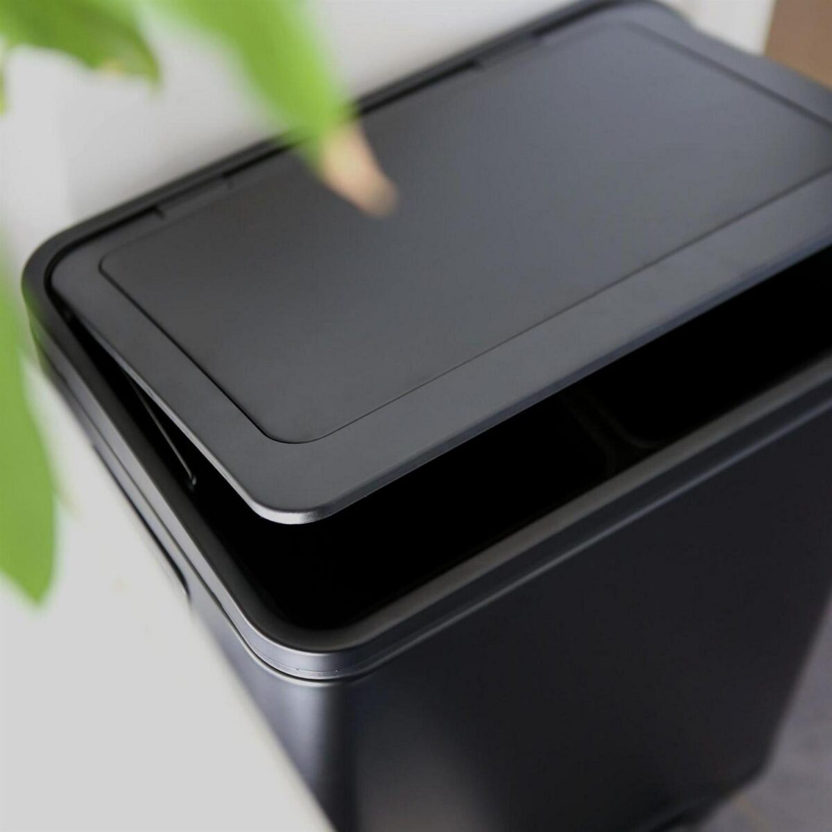 1x 30L (2 x 15L) Stainless Steel Double Kitchen Pedal Bin Brushed Recycling Bin - Image 7