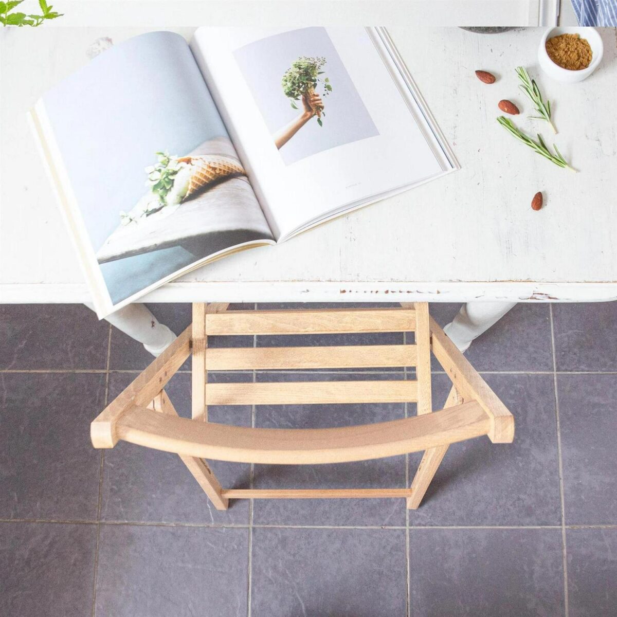 1x Natural Wooden Folding Chair Foldable Space Saving Slatted Office Dining Seat - Image 5