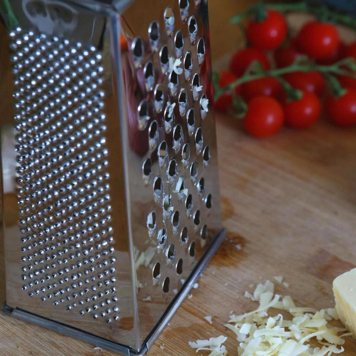 1x Stainless Steel Box Grater Kitchen Hand Cheese Vegetable Food Slicer Shredder - Image 7