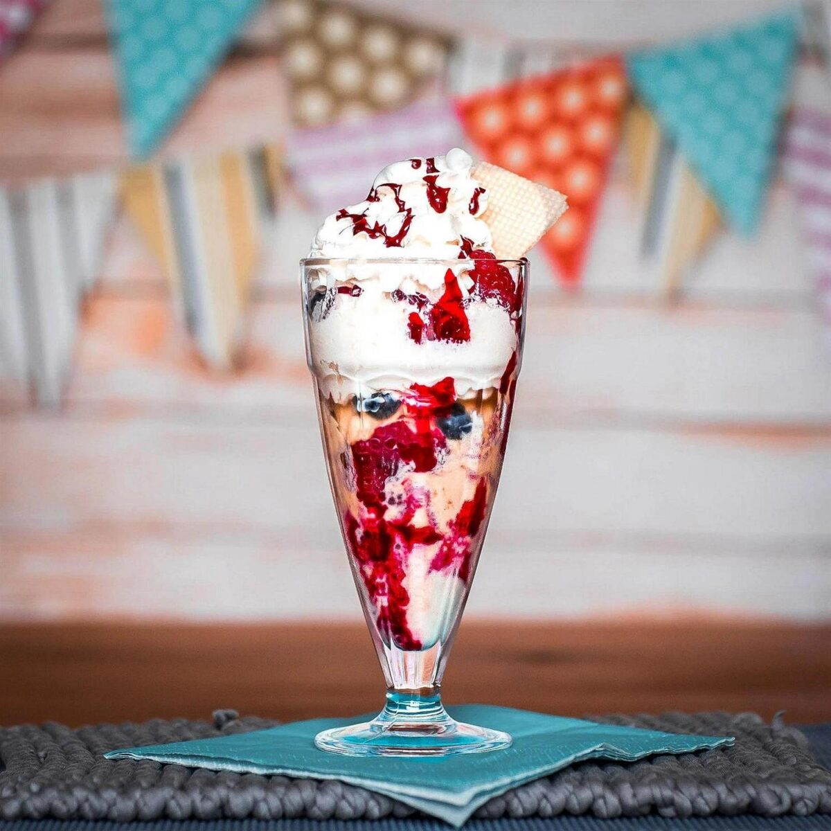 2x 350ml Ice Cream Sundae Glasses Milkshake Soda US Diner Style Dessert Bowls - Image 4