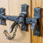2x Rustic Suffolk Latch Cast Iron Vintage Cottage Door Thumb Latch H145mm Black - Image 5