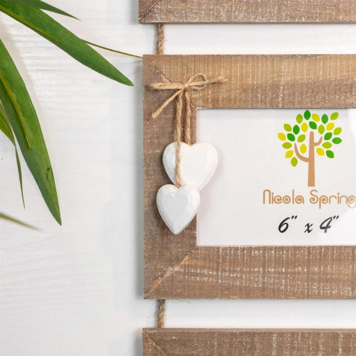 2x Rustic White Hearts Hanging 3 Photo Frames Picture Display 6 x 4  Natural - Image 7