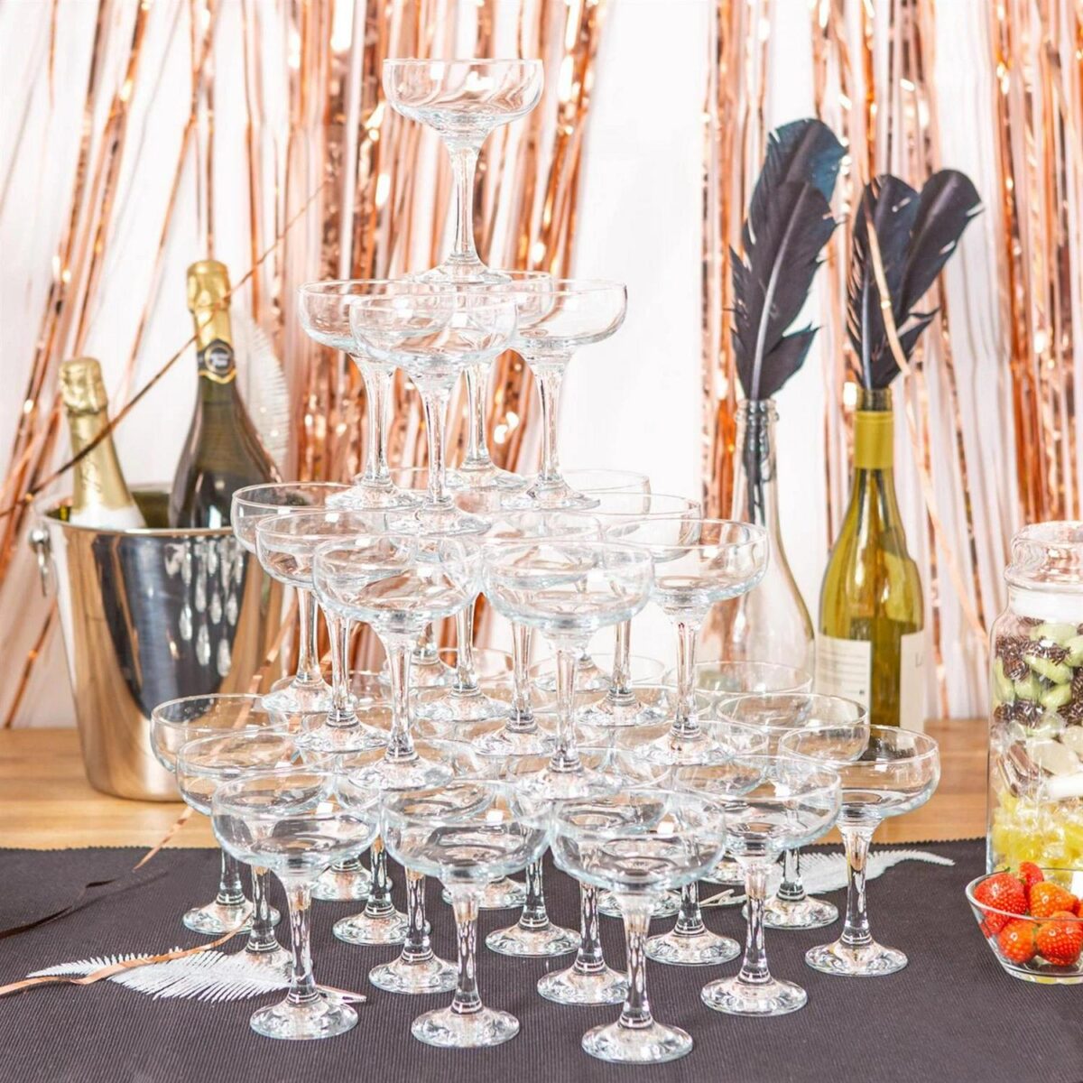 4 Tier Champagne Tow 46cd29978747c289b18a6ded5d3cb136