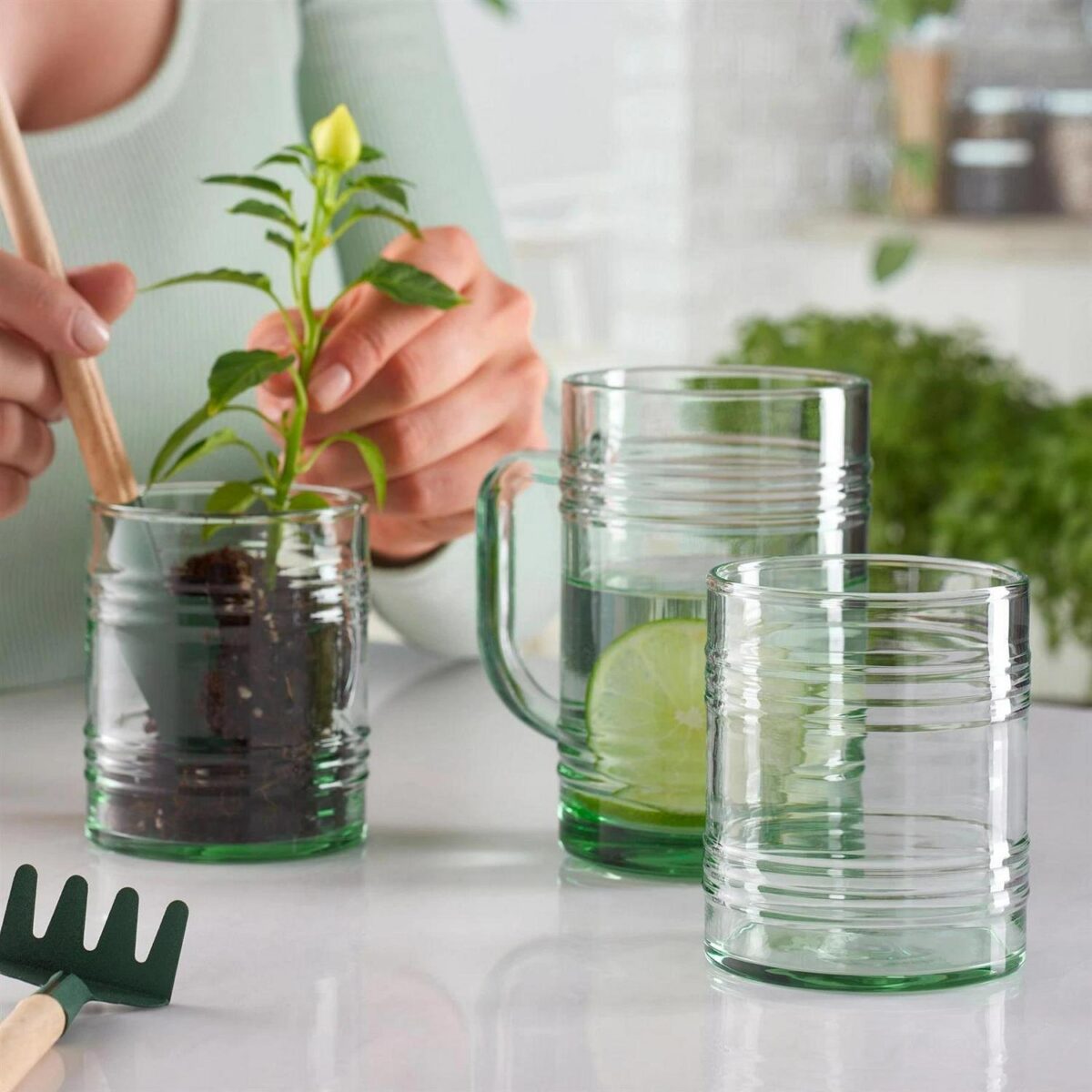 4x 280ml Aware Tincan Recycled Glass Tumblers Green Drinking Glasses Set - Image 6