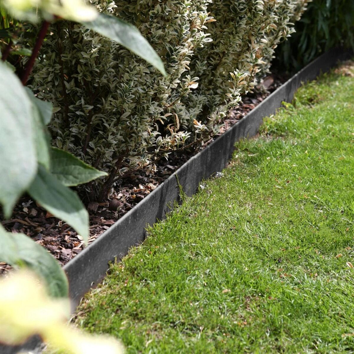 5pc Black Steel Lawn d6d16b59aace4c9413a7d3771b114667