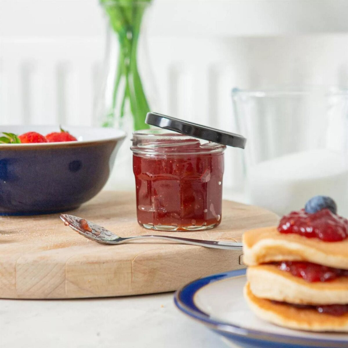 6x 130ml Glass Jam Jars with Black Lids Chutney Preserve Honey Pickle Storage - Image 6