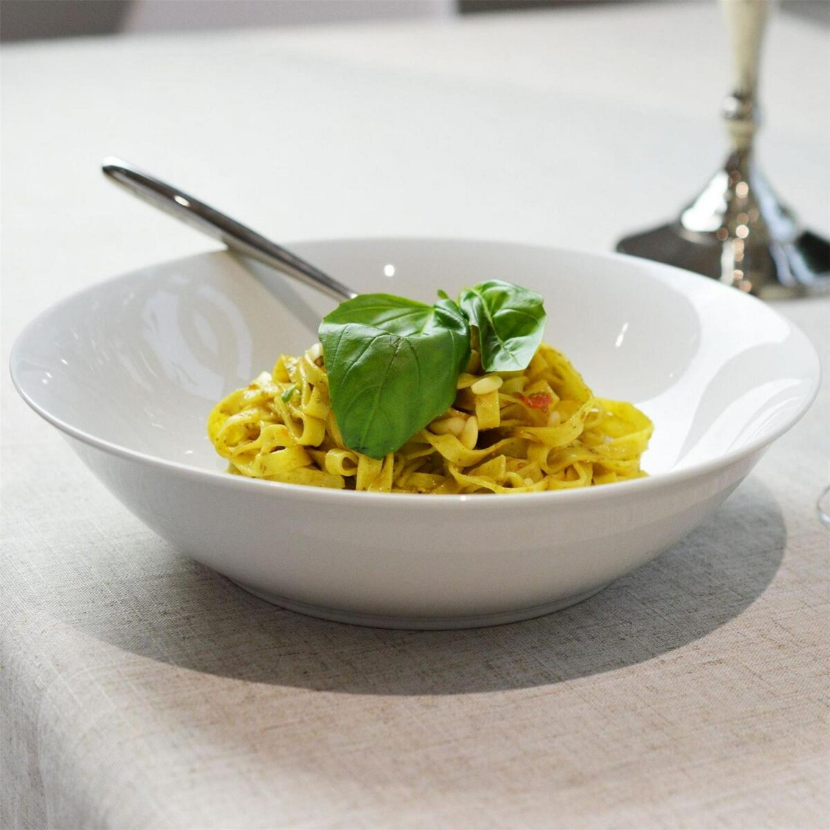 6x Classic White Pasta Bowls Porcelain Ramen Noodle Serving Dishes 25.5cm - Image 5