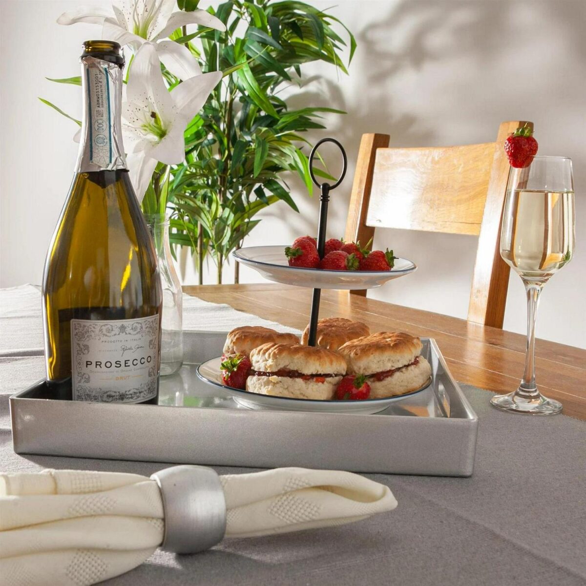 6x Square Serving Trays Wedding Party Dining Food Drinks Service 33cm Silver - Image 4