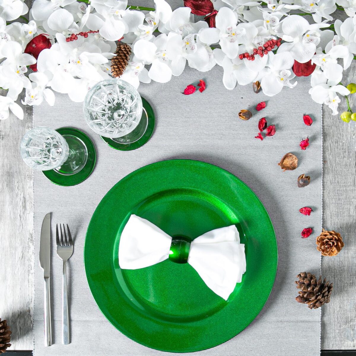 Argon Tableware 18 Piece Metallic Charger Plates Set - Image 12