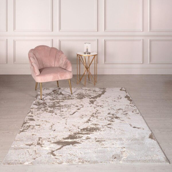Aurora Strata Rug in d336201b1bb86b7a80396c5ae98d1d6b
