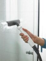 BLACK + DECKER BHSM1610DSM-GB 2-in-1 Steam Mop - White and Blue - Image 3