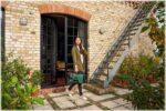 BOSCH EasyAquatak 110 Pressure Washer - 110 bar - Image 4