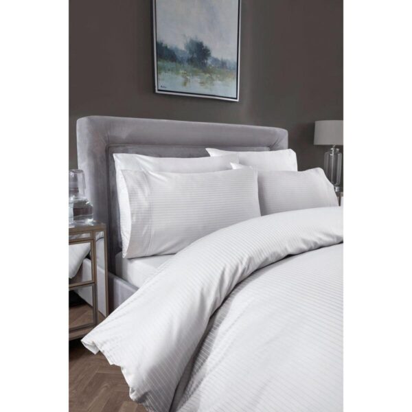 Boutique Living 800 bebe56af6a3f6114326d200a805961db