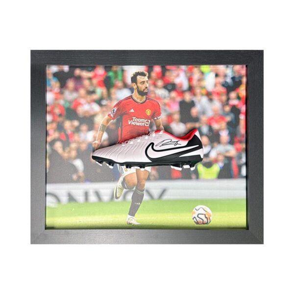 Bruno Fernandes Sign fbb21984cbd8e035eb70b2486b516346