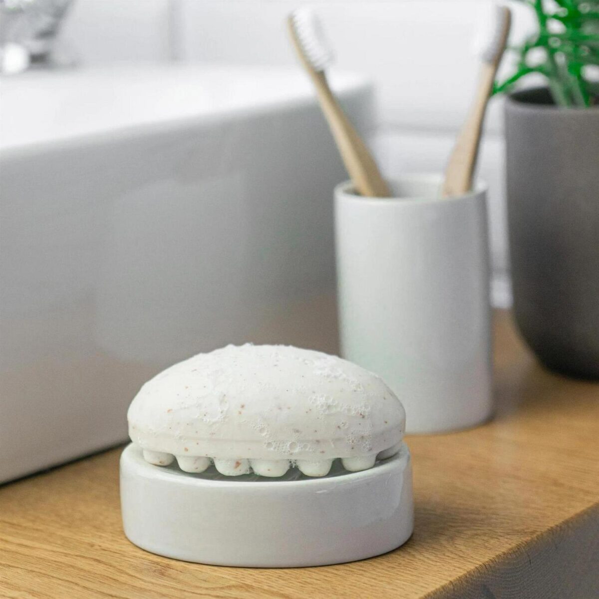 Ceramic Soap Dish Tray Saver Holder Bathroom Kitchen Glazed Sink Stand - White - Image 4